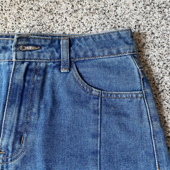 FOREVER 21 DENIM SKIRT- MEDIUM - Picture 2 of 5